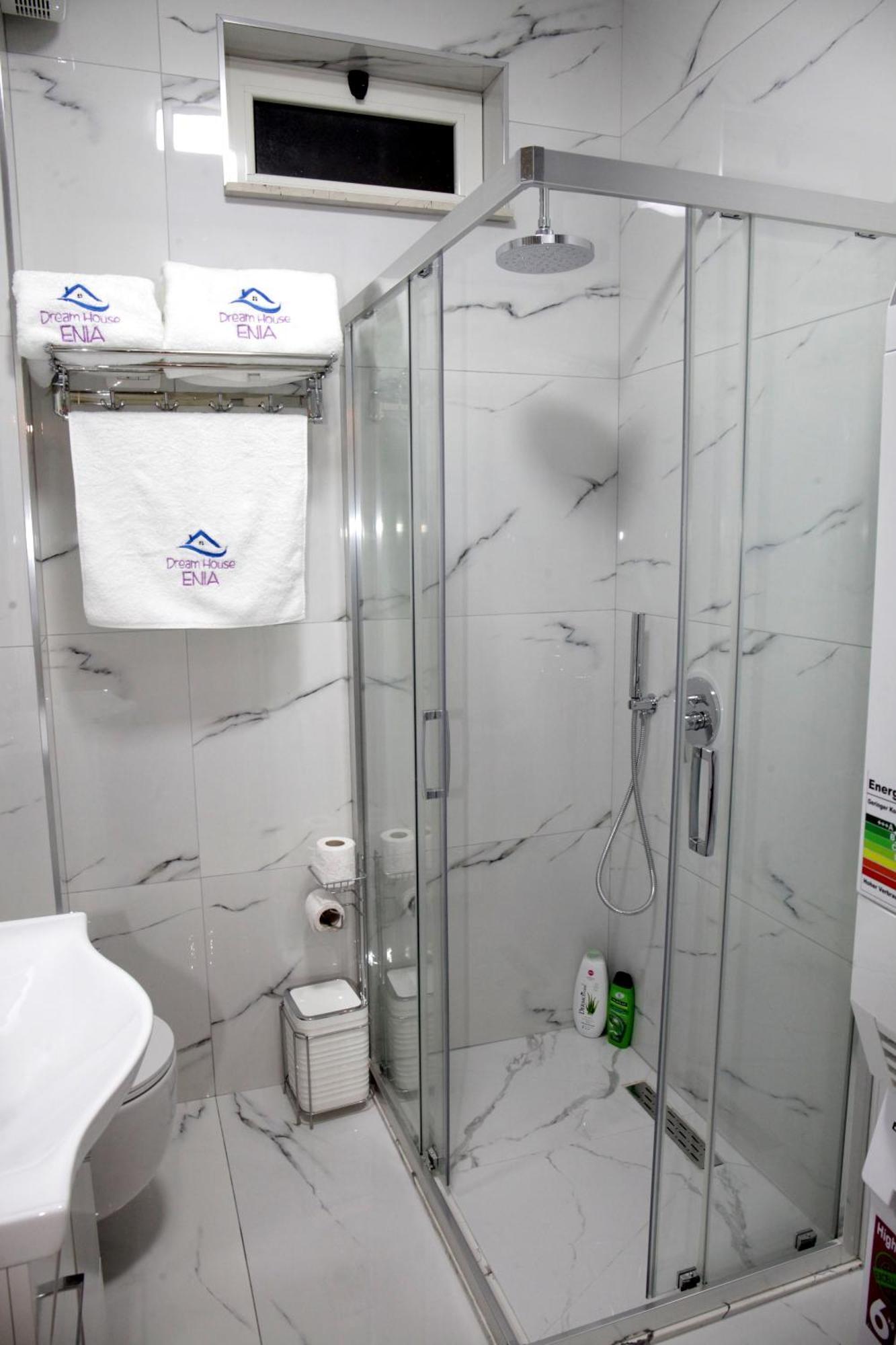 Dream House Enia 2 Appartement Shkodër Buitenkant foto